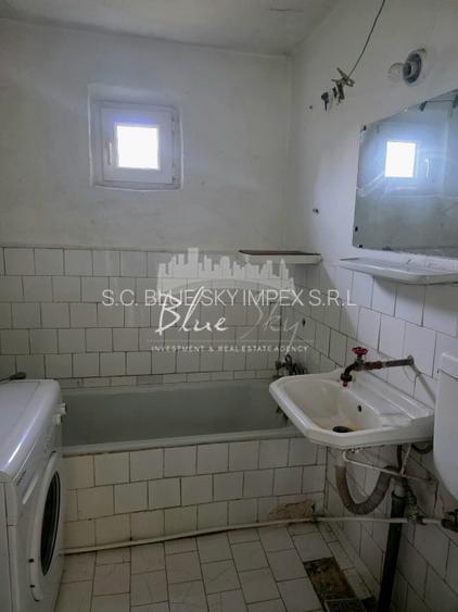 Teren cu casa demolabila sau renovabila in Valu lui Traian, pe Calea Dobrogei - 12