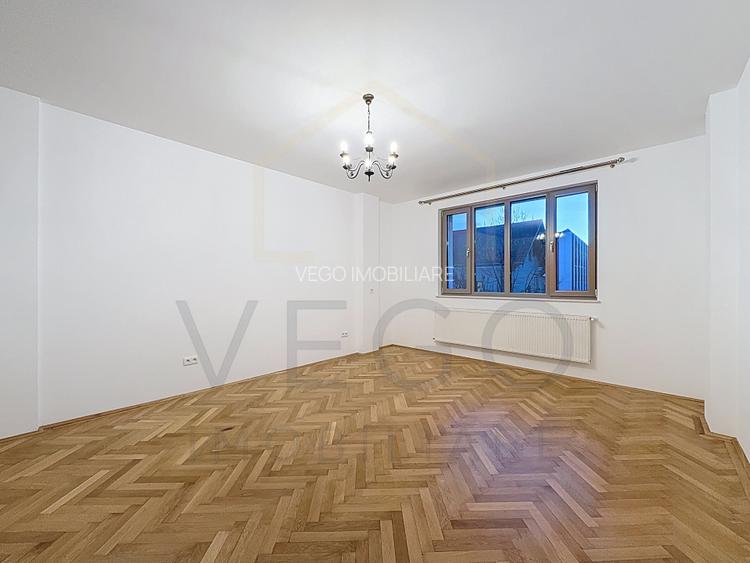 Comision 0 - Spatiu de birouri - 120 mp, 4 incaperi, zona Parc Central - 2