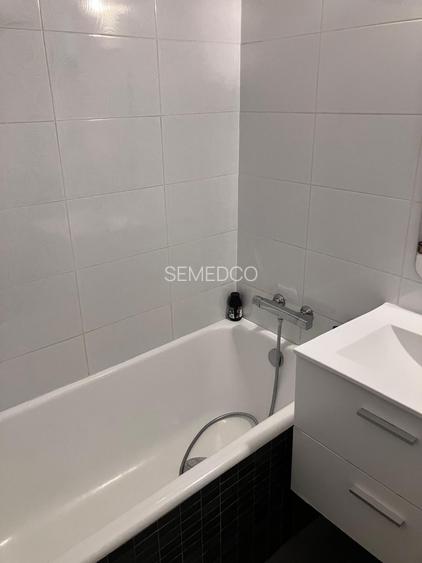 Calea Victoriei - Moxa ( Sfintii Voievozi ) - 8