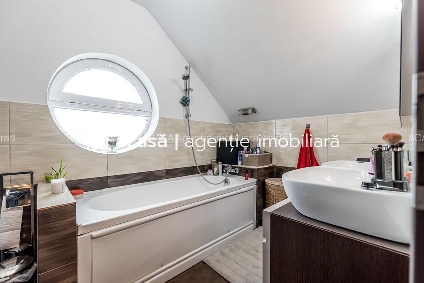 Casă P+M în Westfield | 387 mp teren | curte + anexe - 12