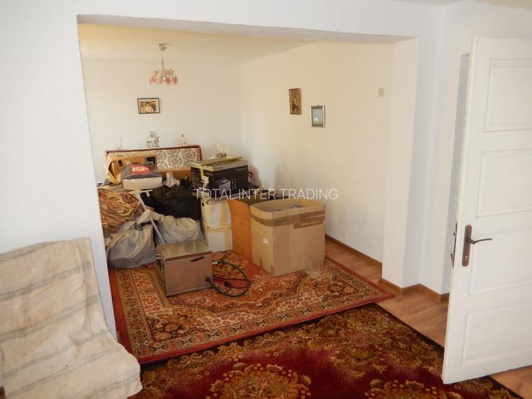 Calugareni-Branistari-casa 4 camere, teren 1965 mp, curent, put, libera,69900 € - 22