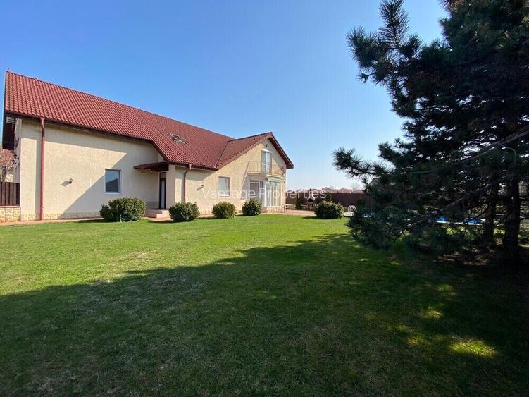 Vila cu piscina | gradina 600 mp | zona Iancu Nicolae | - 3