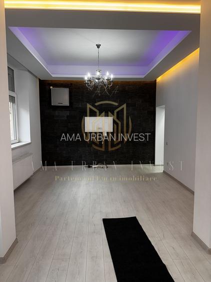 Unirii Piața Sfânta vineri Paleologu 15 - 5