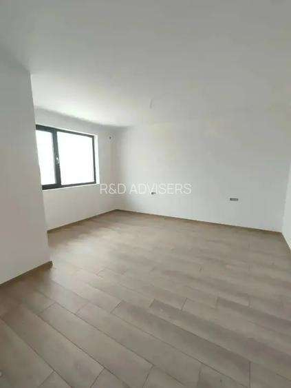 Casa 4 Camere Otopeni | Mansarda Generoasa | Camere Mari - 13