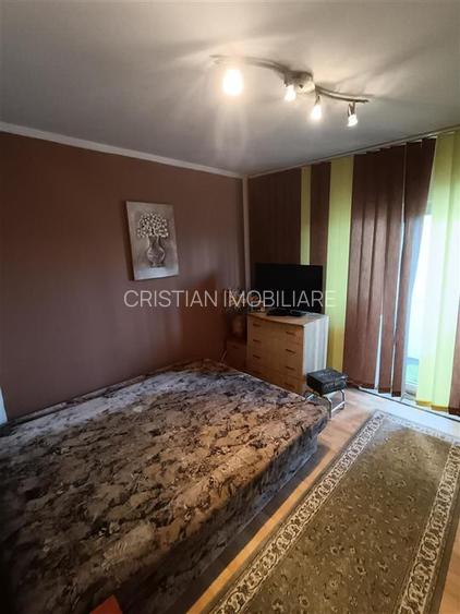 VEZI VIDEO! 3 camere, etaj 2, Decmandat, cu imbunatatiri, Calarasi IV - 5