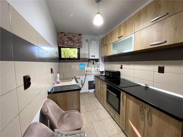 Casa tip duplex de inchiriat ,550 mp curte,piscina,beci,foisor Rediu Breazu - 11