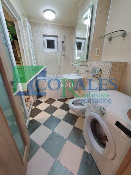 Complex. Etaj 1. Renovat complet. - 10