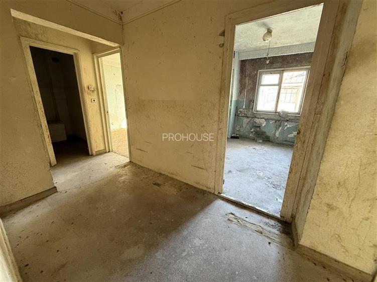 Zona Spital - Liceul Pedagocic - 2 camere decomandate - 6