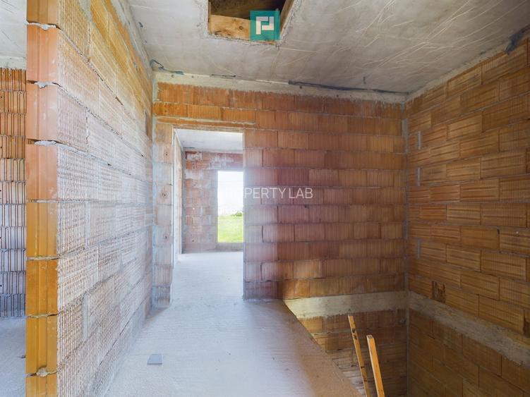 Duplex în Moșnița Nouă, în spate la Castel - 20