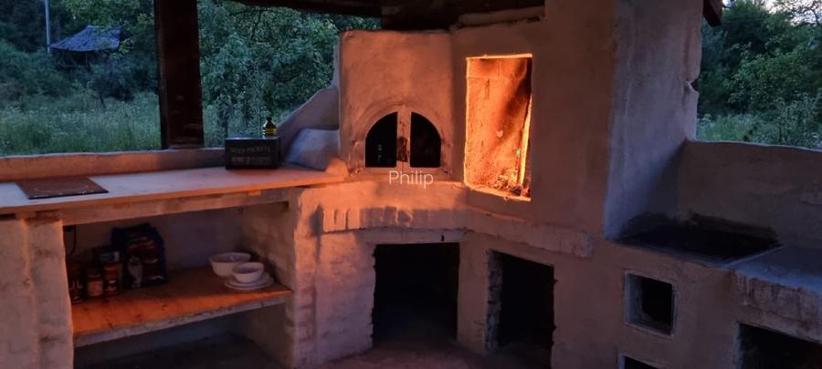 Casa traditionala intr-o zona de vis pe langa Curtea de Arges  - 3