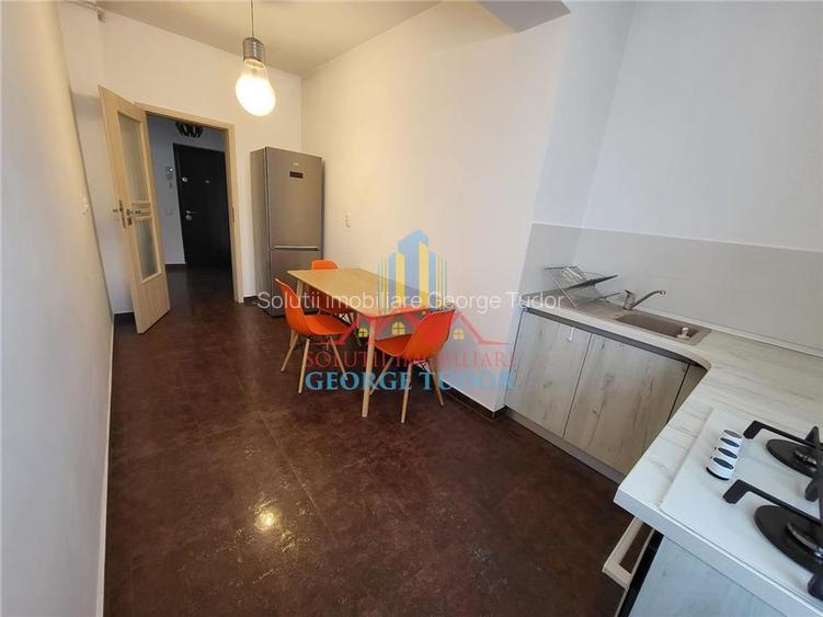 Inchiriere 2 camere decomandat Cartierul Latin - 9