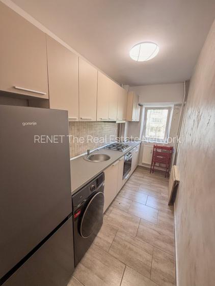 Studio decomandat 39 mp, etaj 3, mobilat complet — Unirii - 5