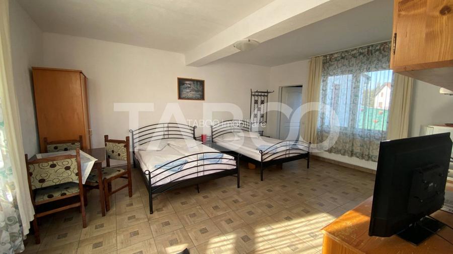 Pensiune de vanzare 10 camere 10 bai 343 mp utili Paltinis Sibiu - 12