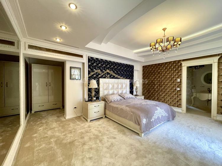 Impressive Villa *1500 SQM usable* 2613 SQM land / Open to the lake - 43