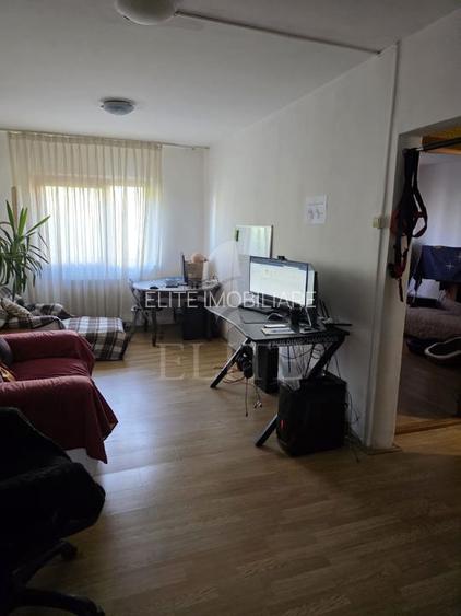 Apartament 3 camere în zona MOGOSOAIA - 15