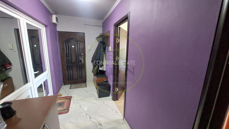 Apartament 4 camere, 100 mp, cartier Craiovita Noua, zona Carrefour - 8