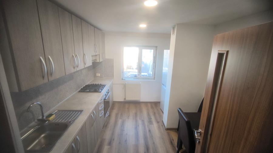 Zona Soarelui-Judetean, Decomandat, Renovat,  Mobilat, Utilat - 5