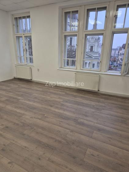 Ultracentral | Birouri - intre 20 mp si 200 mp | Zona 0 - 18