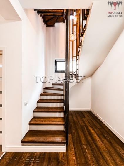 Tunari, vila, chiar langa padure - 49