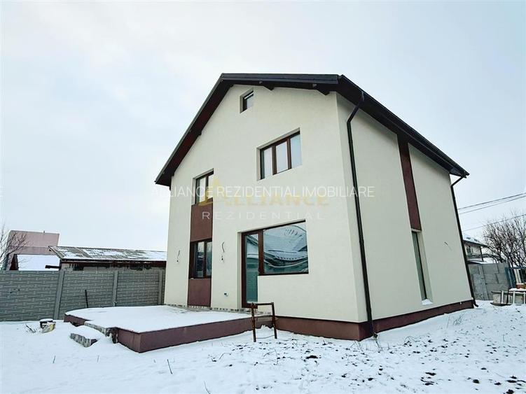 Vila Individuala / 4 Camere / 2 Bai / Teren 320 mp - 4