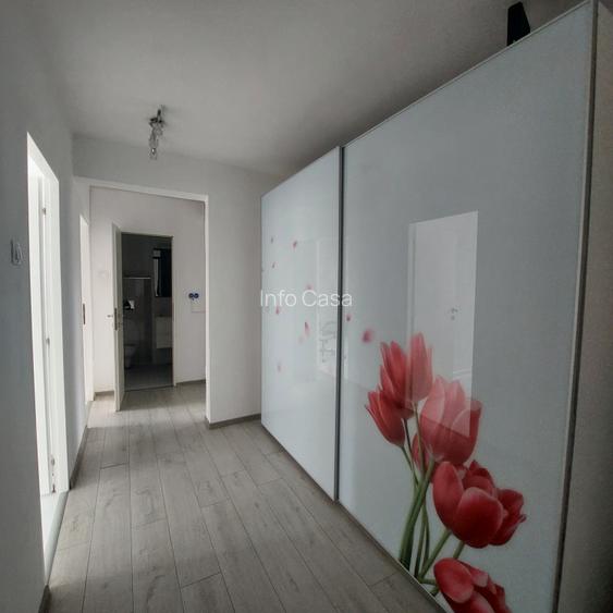 De inchiriat 3 camere - 4