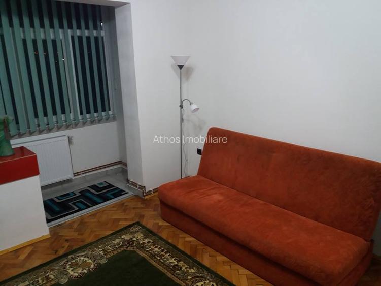 Apartament renovat cu 2 camere decomandate in zona Gara de Nord - 9