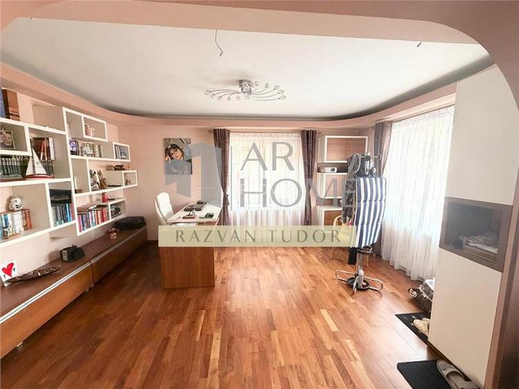 Casa 6 camere + mansarda , cu garaj , beci , Ploiesti , central - 6