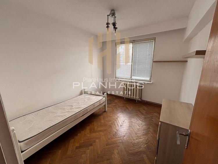 Apartament 4 camere, decomandat – Ultracentral, Bd. Unirii - 5