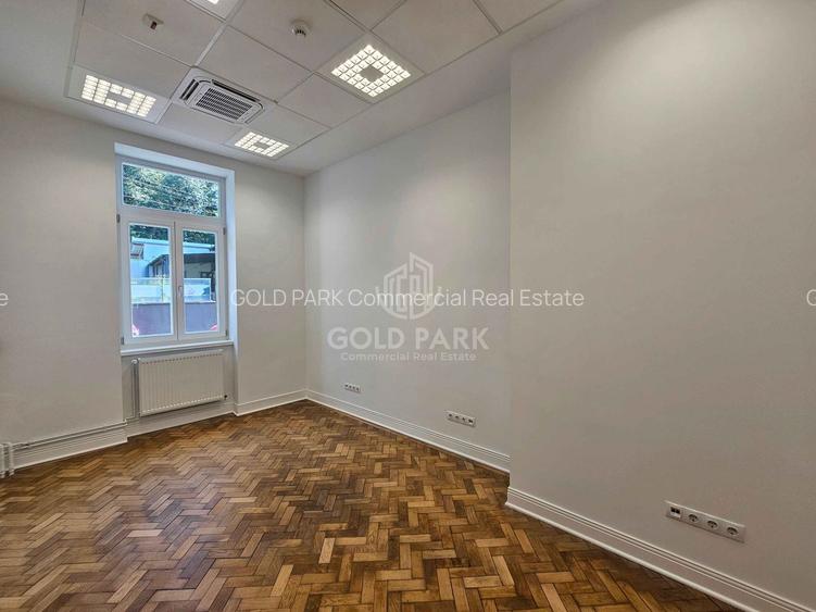 Cladire de Birouri - Zona Centrala - Terase / Locuri de Parcare - 42