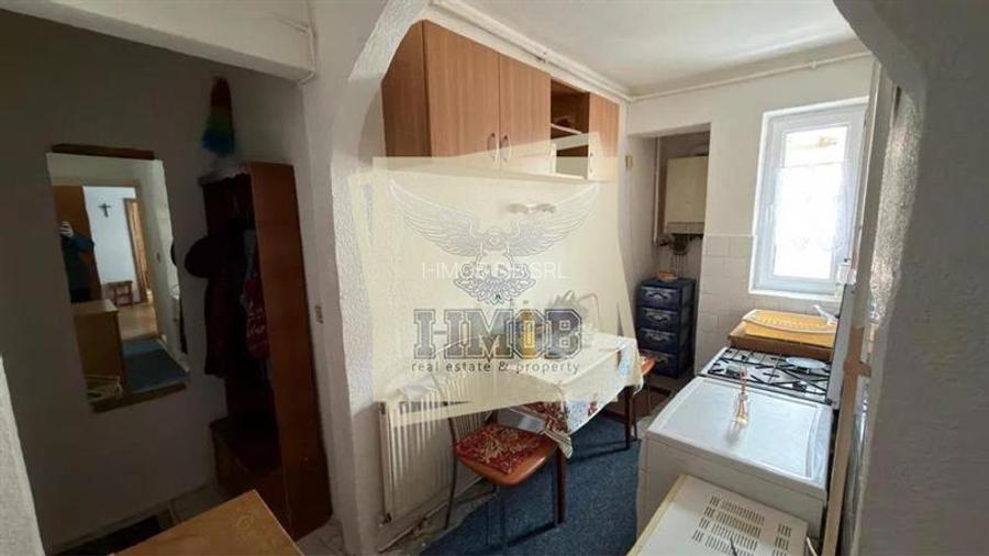 Apartament 2 camere si balcon zona Ciresica - 4