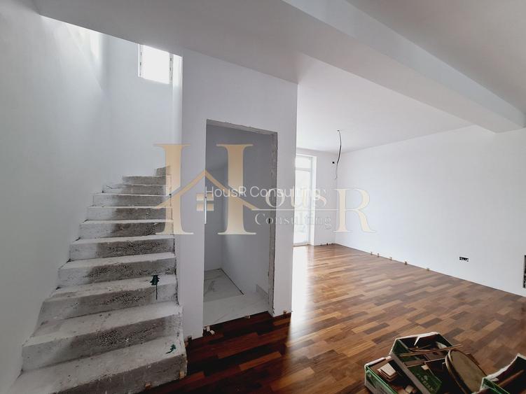 DUPLEX IN CHISODA. STRADA ASFALTATA. CARPORT. - 3