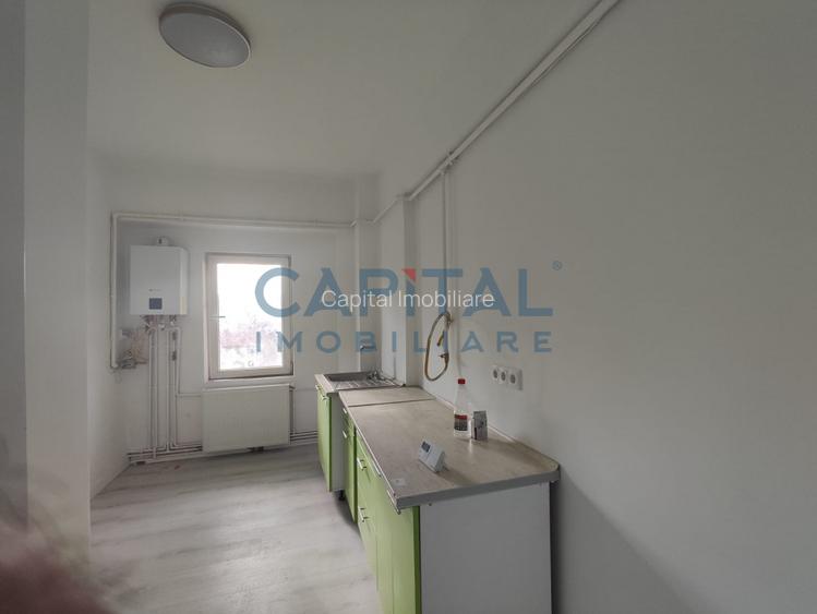 Comision 0%! 4 camere 95 mp, renovat, 2 bai, 1 bucatarie, etaj 3/4, Central - 7