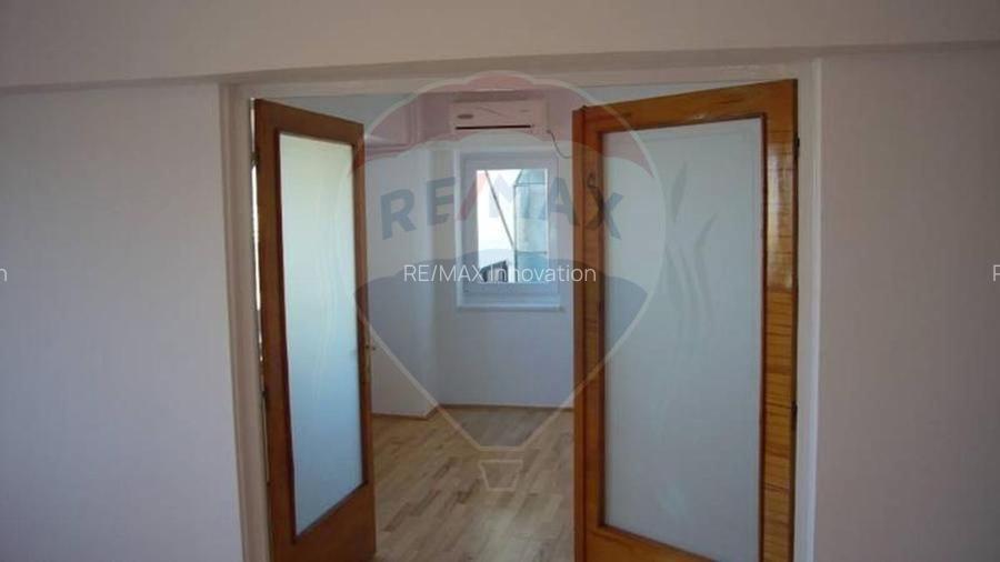 INCHIRIERE/Apartament spațios cu 4 camere – Bd. Unirii nr. 76 - 12