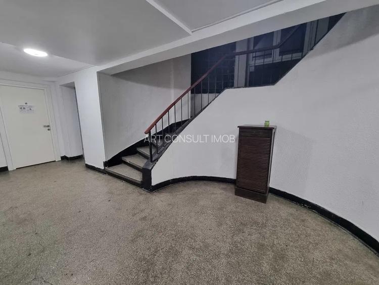 3 Camere | Mihail Kogalniceanu  |Et 1 | Balcon |   - 7