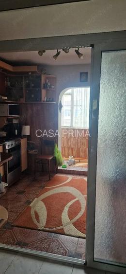 CANTA-ap.3 camere, decomandat, et.3/4, 2 bai, 72 m2, geam la baie! - 4