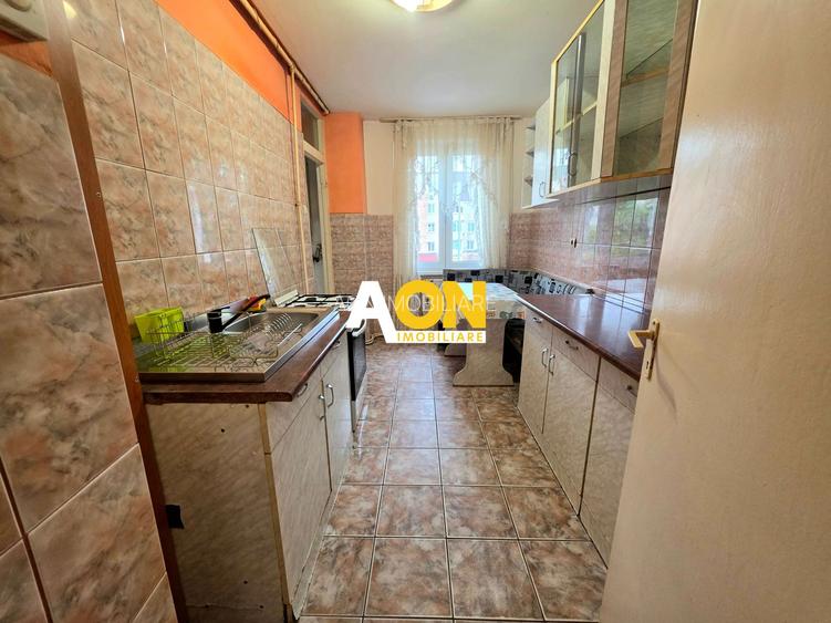 Apartament 3 Camere, 2 Bai, Etaj 2, Zona Ampoi 3 - 3