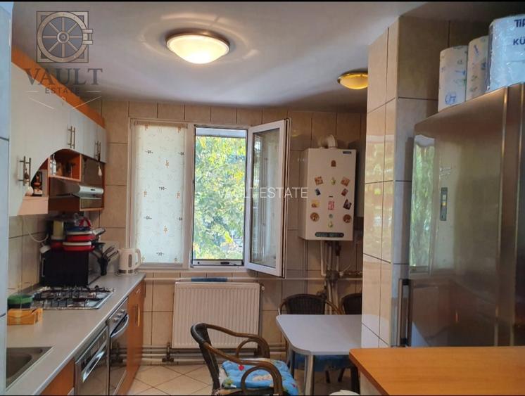 Apartament 3 camere - 10 minute de metrou - Trapezului - 9