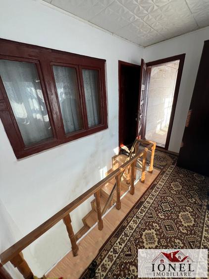 Casa de vanzare in Alba Iulia -2100 mp teren