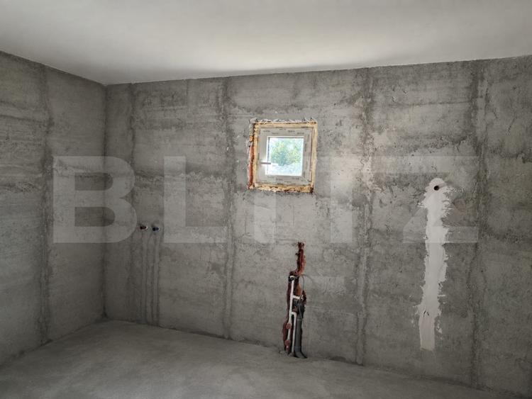 Casa cu 2 camere, 58 mp, zona Domănești
