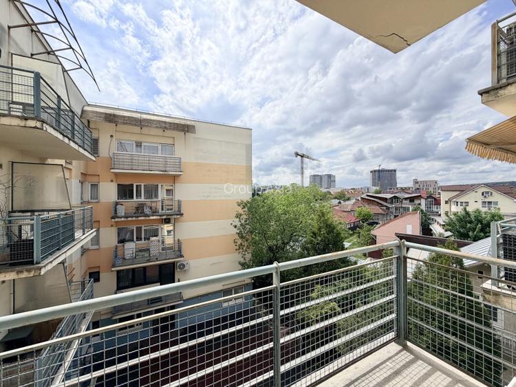 Inchiriere Apartament 2 camere, strada Bucuresti, zona Farmec, garaj - 9