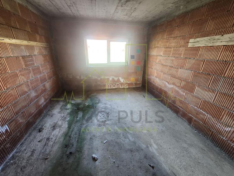 Casa individuala. 700 mp teren. Terasa mare. Suprafete generoase. - 10