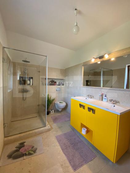 Casa spatioasa cu teren generos de 1600 mp, ideala pentru locuinta sau investiti - 19