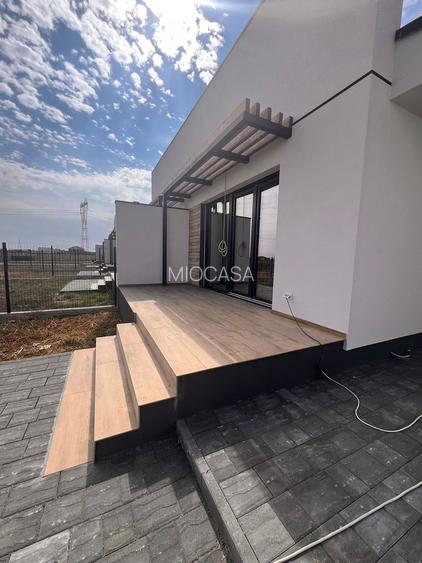 Comision 0%. Duplex pe parter.  Panouri solare.  328 mp teren.  La cheie. - 4