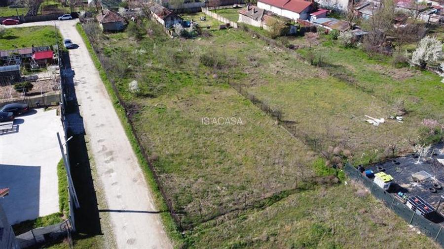 Parcele de teren cu utilitati - 400 mp - 2