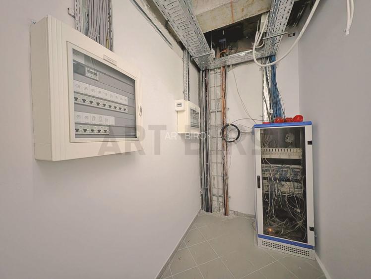 Zero comision, 87-334mp birou Gara de Nord, M. Transporturilor, 3'[M] - 11