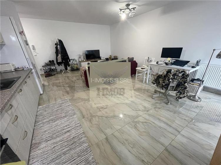 Apartament cu 2 camere si terasa in City Residence - 7