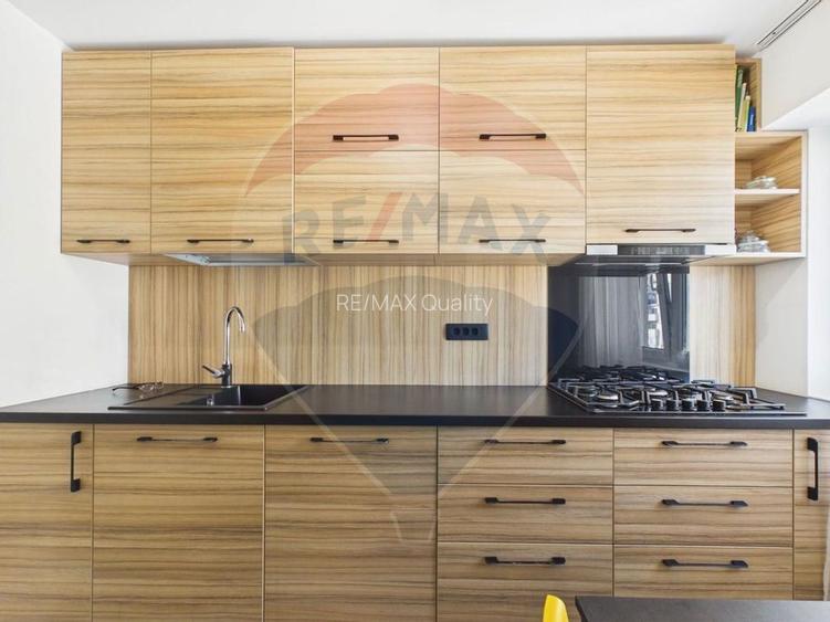 Apartament de vanzare, 3 camere ultra finisat,  Bd. Unirii - Zepter - 18