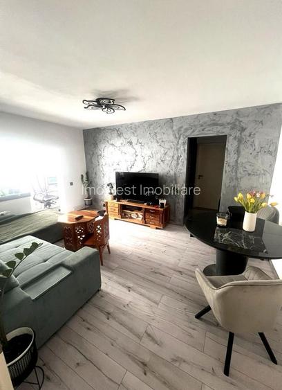 Soarelui | 3 Camere | Etaj 2 | 2 băi | Centrală proprie - 6