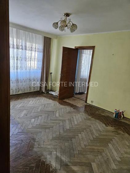 3 camere confort 2  KM 4-5  74500 euro - 3