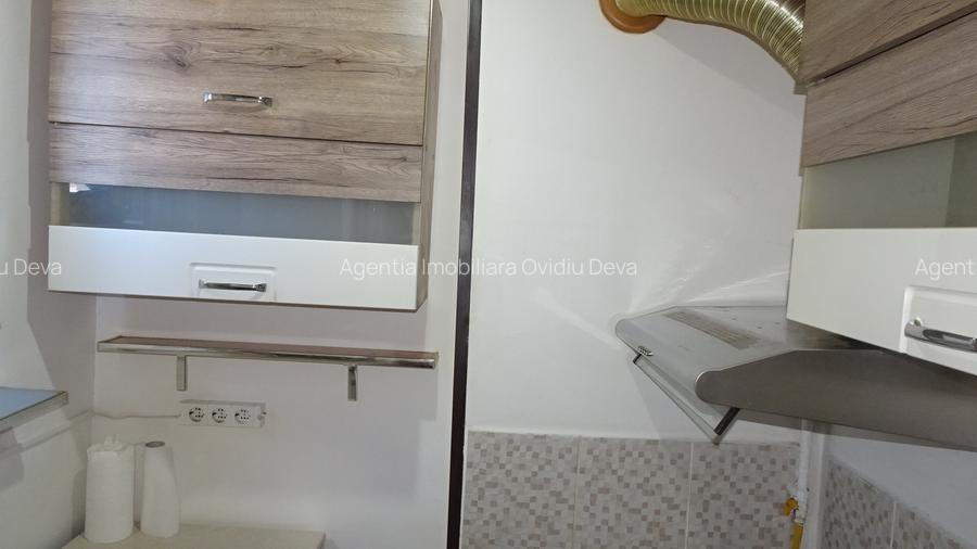 Vand apartament cu 2 camere in Deva, zona Dacia, etaj 4, bloc de 4 etaje, izolat - 5